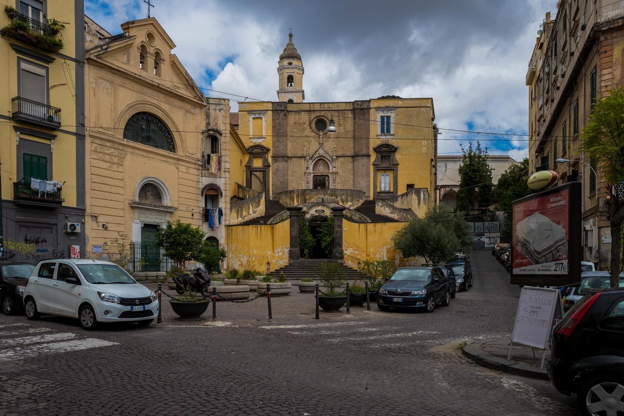 Art Suite Nel Cuore Di Napoli Eksteriør billede