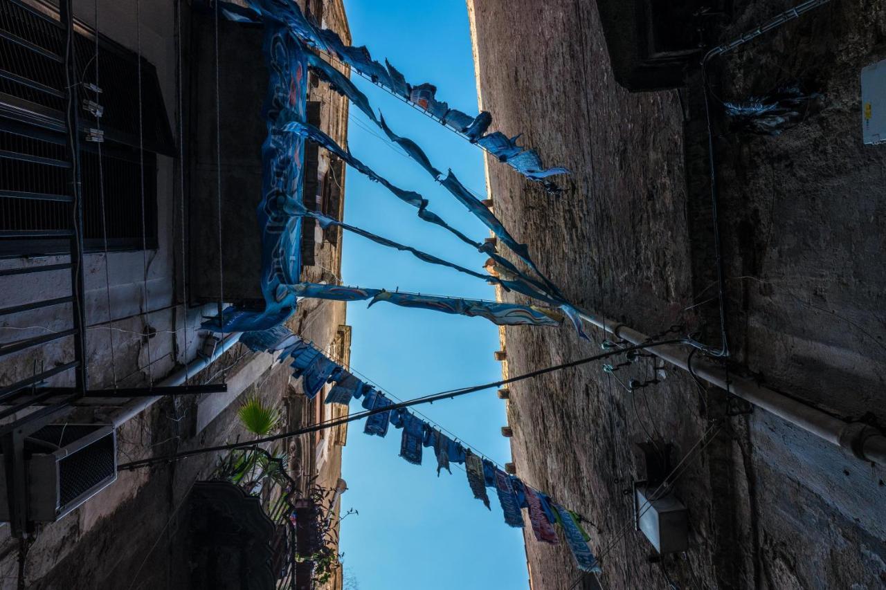 Art Suite Nel Cuore Di Napoli Eksteriør billede